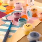 coffret peinture au numéro Lundi en Huit x Les Têtes Dures