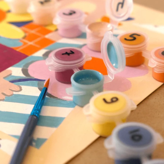 coffret peinture au numéro Lundi en Huit x Les Têtes Dures