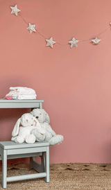 Comment choisir la peinture pour la chambre de bébé ? Colibri vous guide