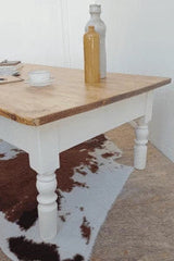 Comment transformer une table en table basse : Les astuces de rénovation avec Le Grenier de Bon-Papa !